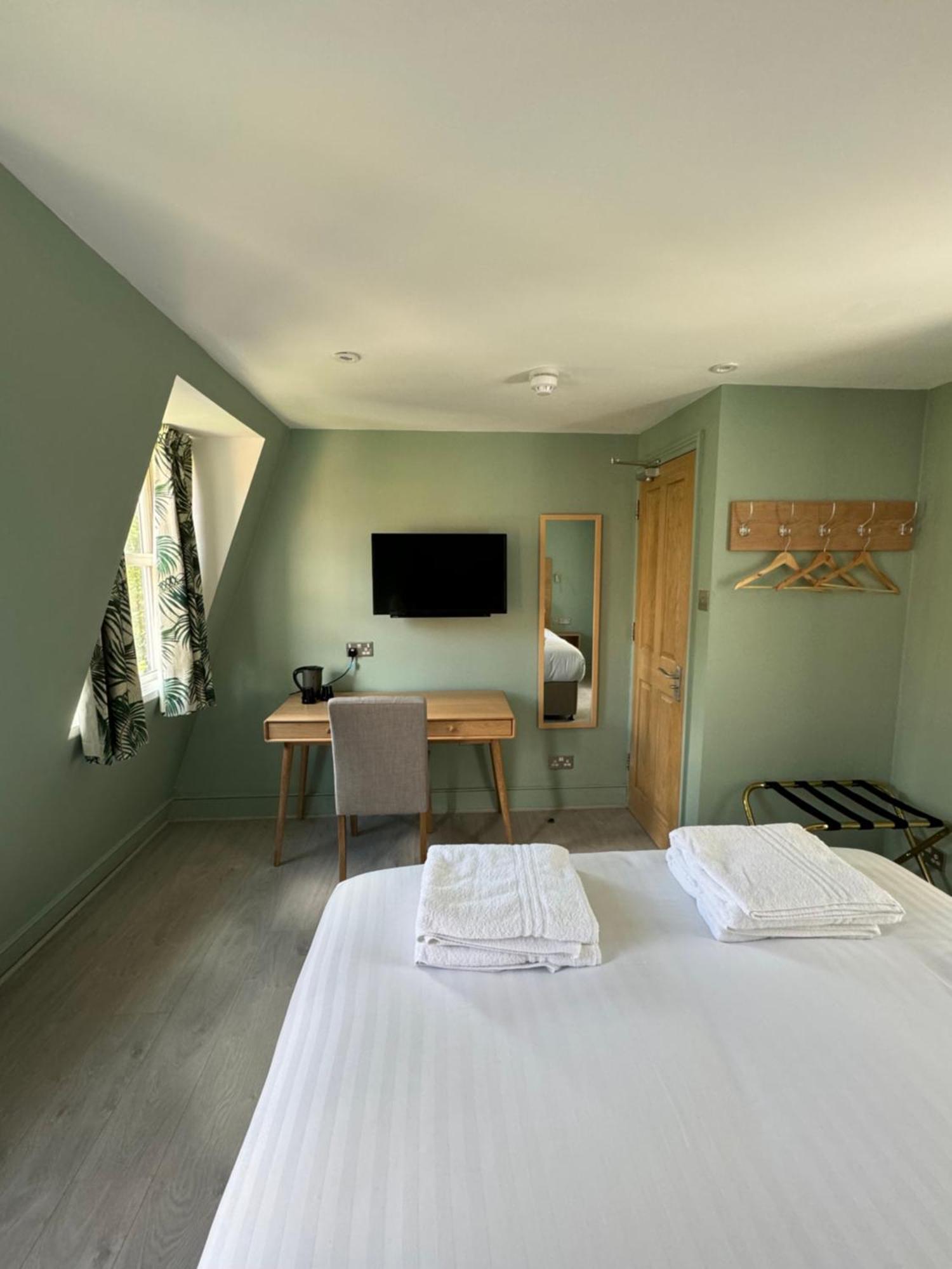Marldon Olympia Hotel Londyn Zewnętrze zdjęcie