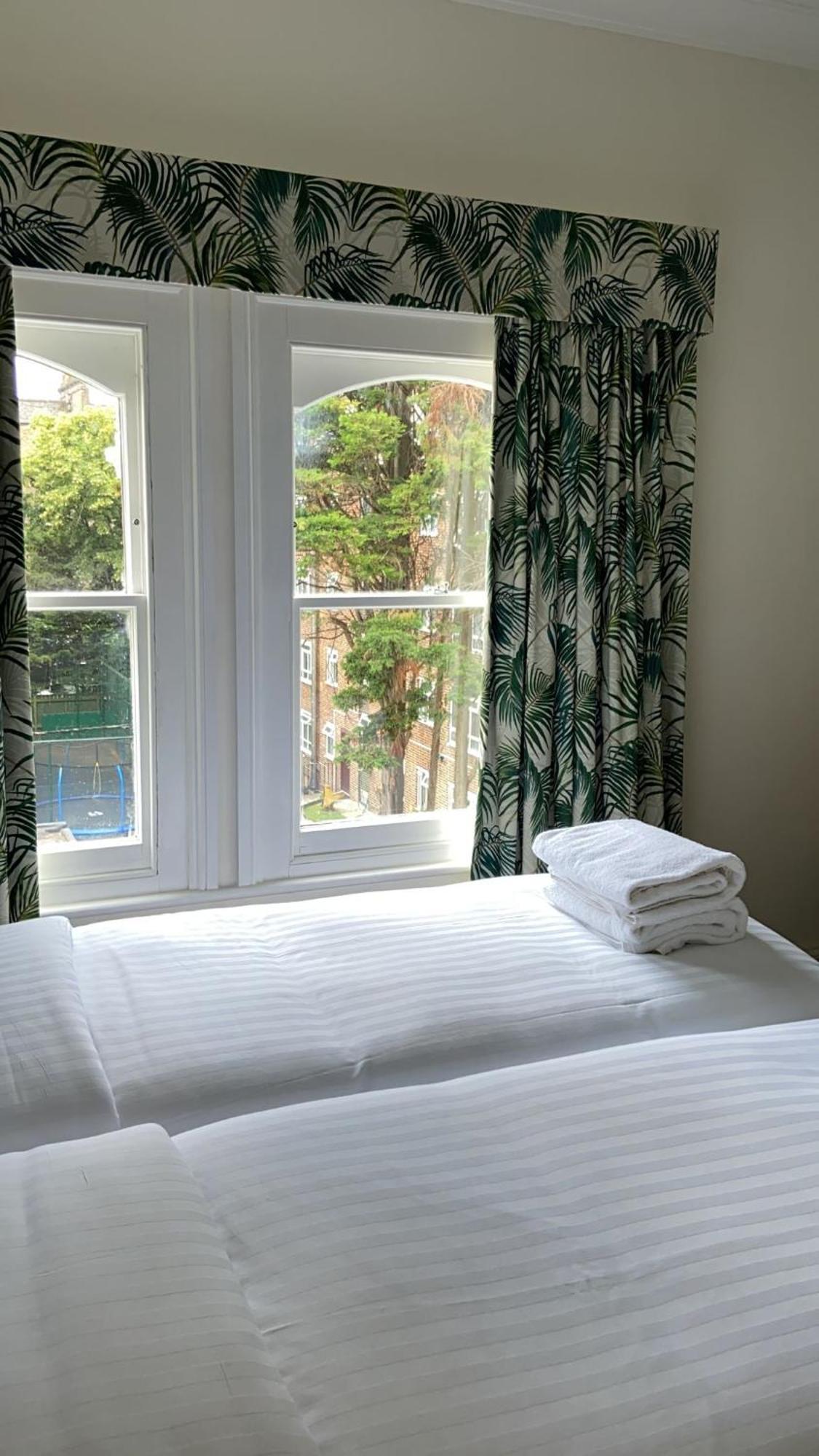 Marldon Olympia Hotel Londyn Zewnętrze zdjęcie