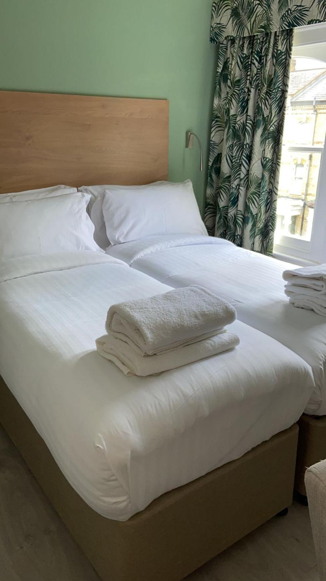 Marldon Olympia Hotel Londyn Zewnętrze zdjęcie